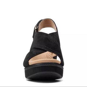 Clarks womens Giselle cove sandals sizes 8